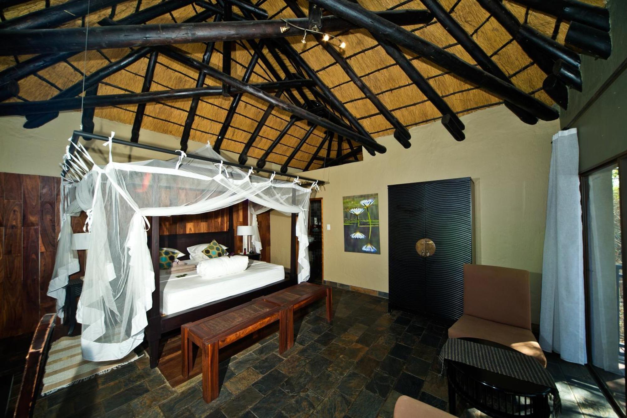 Gondwana Namushasha River Lodge Kongola Exteriör bild